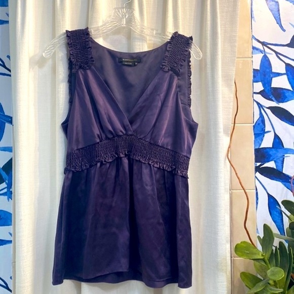 NWOT Women’s Plumb Colored BCBG MaxAzria Satin Top Size Medium - Picture 1 of 8